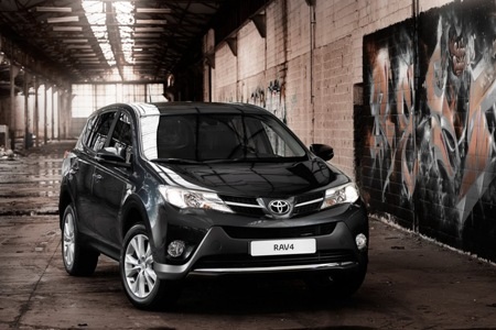 Thêm nhiều hình ảnh xe Toyota RAV4 thế hệ mới - 1 Thêm nhiều hình ảnh xe Toyota RAV4 thế hệ mới